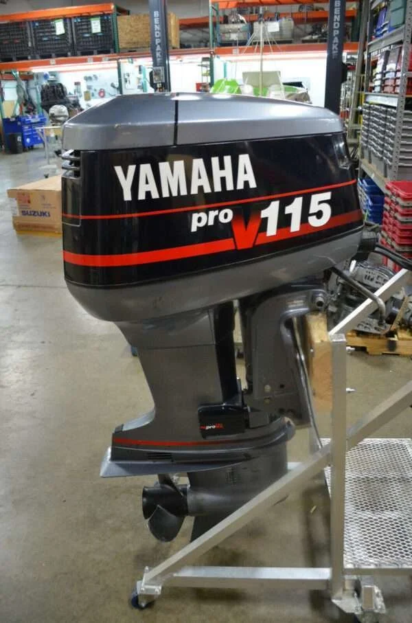 yamaha 115hp 2 stroke long shaft outboard 1 600x907 1.jpg.bv